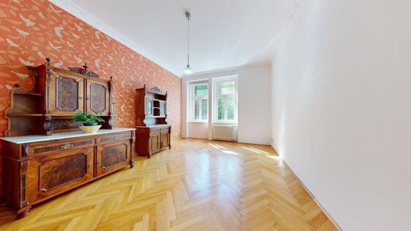 Prodej bytu 2+kk, Karlovy Vary, Svahová, 77 m2