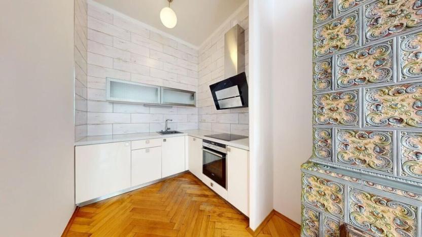 Prodej bytu 2+kk, Karlovy Vary, Svahová, 77 m2