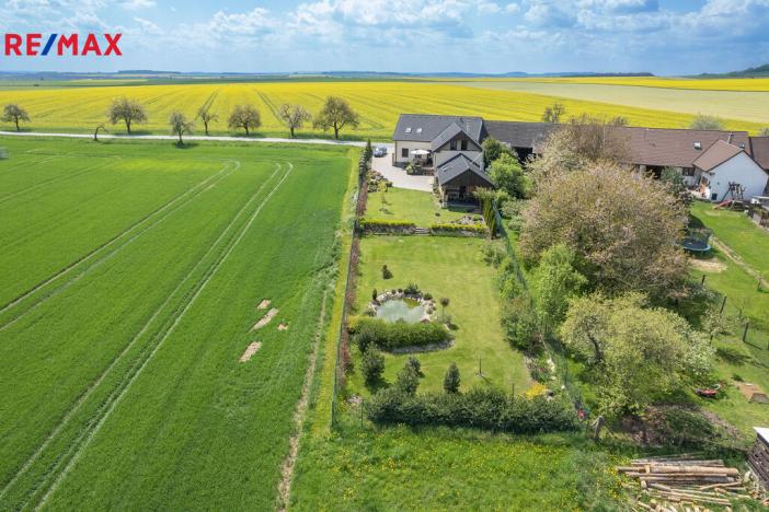 Prodej rodinného domu, Oponešice, 280 m2