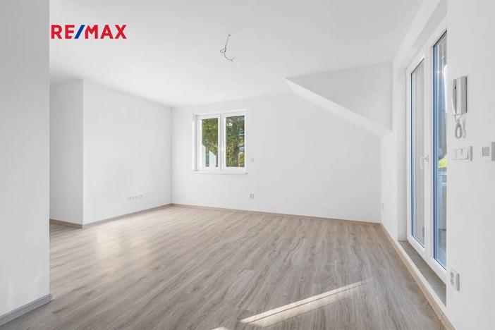 Pronájem bytu 4+kk, Vochov, 80 m2