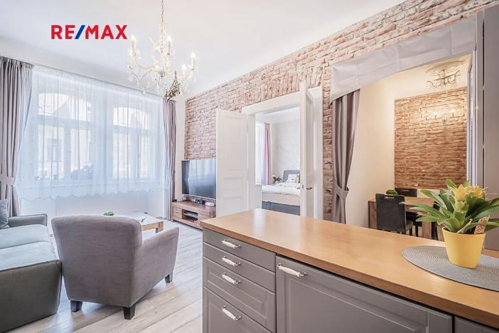 Prodej bytu 3+kk, Praha - Smíchov, Zborovská, 70 m2