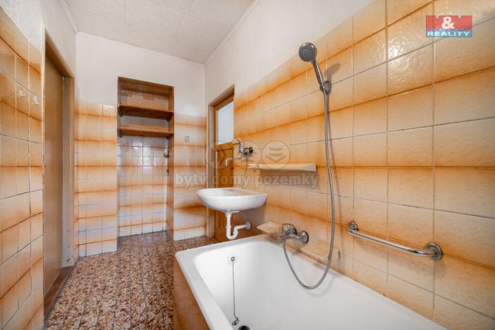 Prodej rodinného domu, Banín, 196 m2