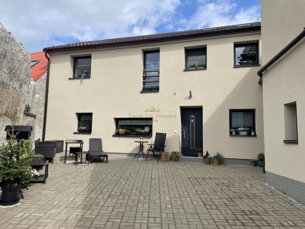 Prodej bytu 2+kk, Pletený Újezd, 9. května, 62 m2