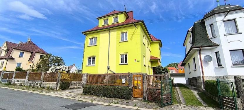 Prodej vícegeneračního domu, Aš, Květnová, 330 m2