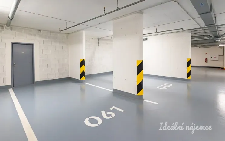 Pronájem bytu 1+kk, Praha - Žižkov, Basilejské náměstí, 42 m2