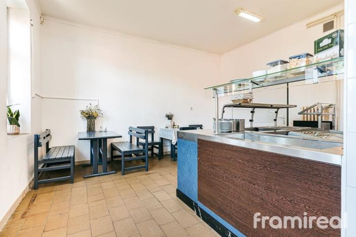 Prodej restaurace, Šatov, 340 m2