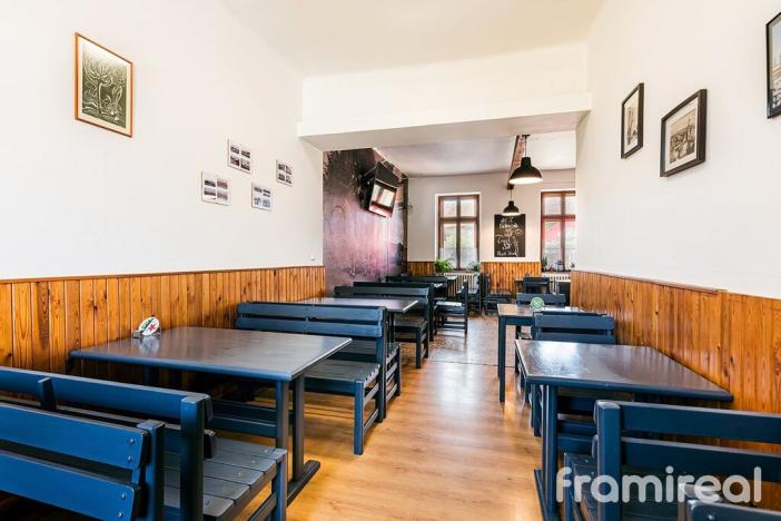 Prodej restaurace, Šatov, 340 m2