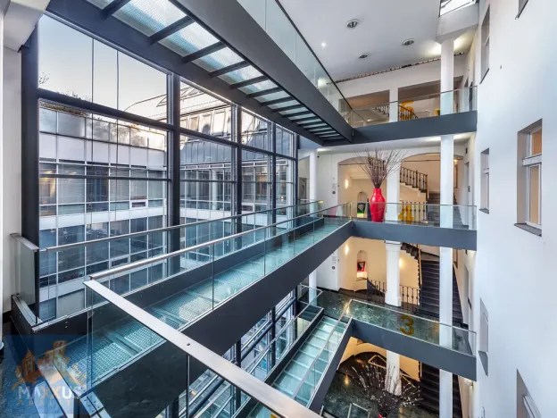 Pronájem kanceláře, Praha - Nové Město, Krakovská, 300 m2