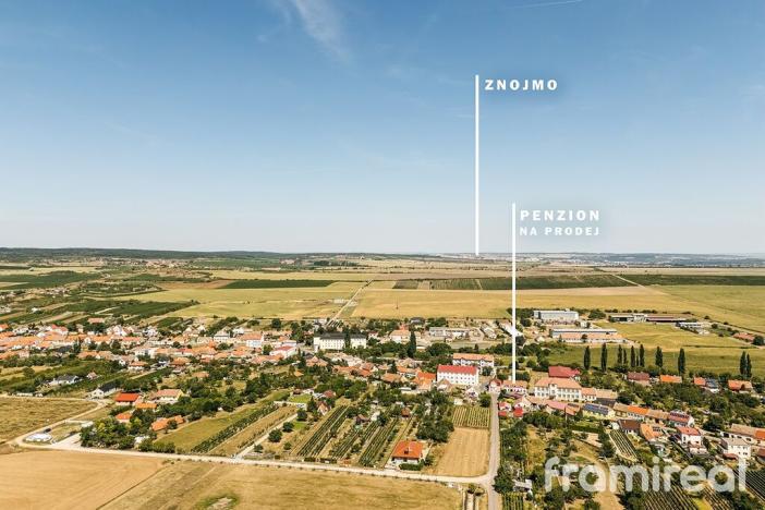 Prodej ubytování, Šatov, 340 m2