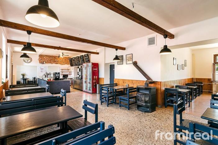 Prodej ubytování, Šatov, 340 m2