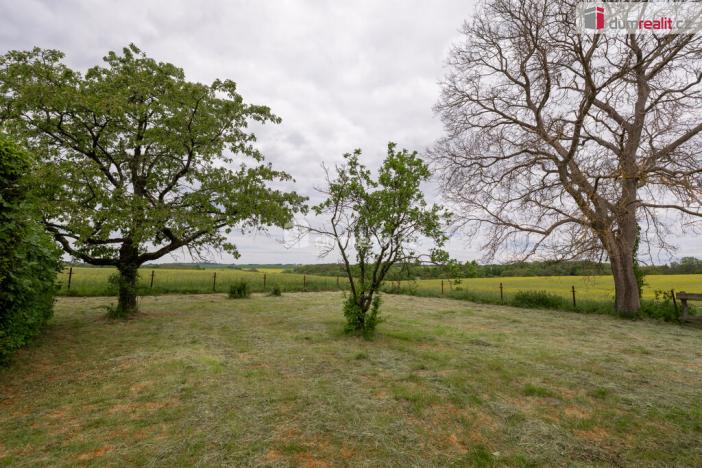 Prodej zahrady, Řepín - Živonín, 1647 m2