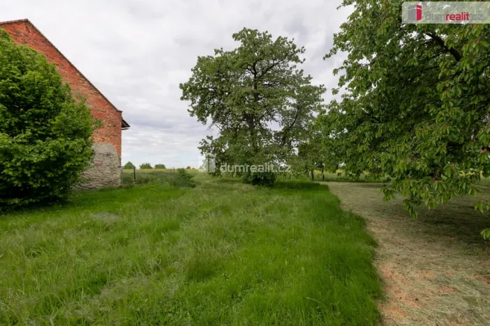Prodej zahrady, Řepín - Živonín, 1647 m2
