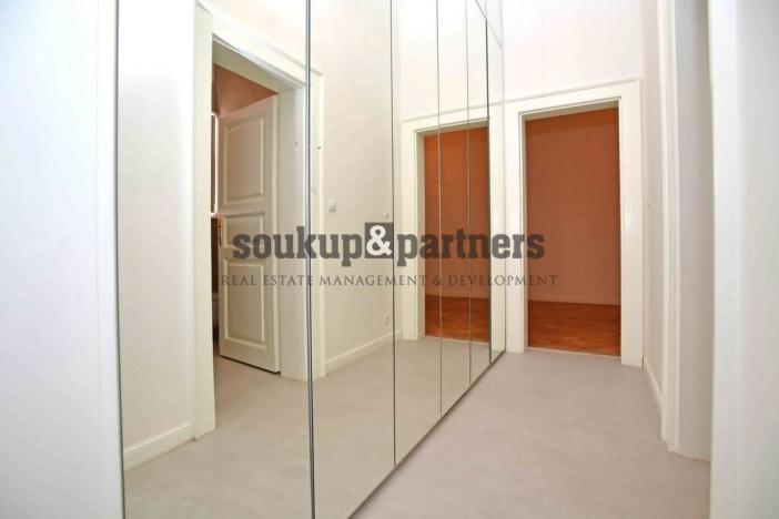 Pronájem bytu 3+1, Praha - Nové Město, Navrátilova, 97 m2