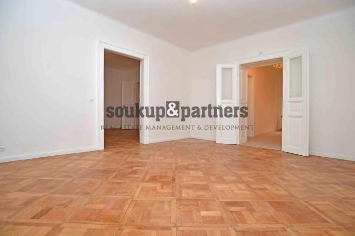 Pronájem bytu 3+1, Praha - Nové Město, Navrátilova, 97 m2