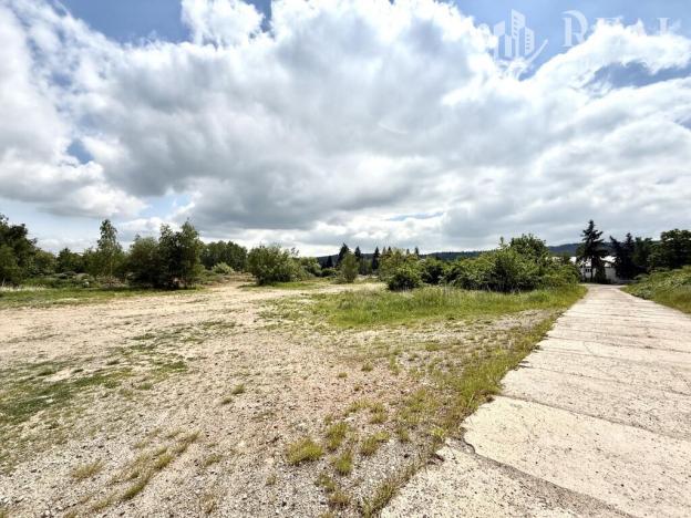 Prodej skladu, Jesenice, 8431 m2