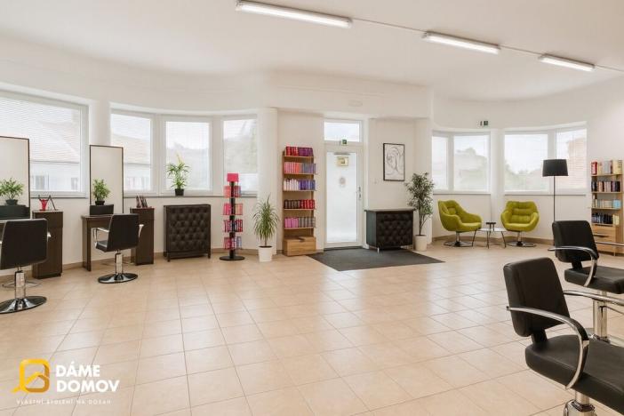 Pronájem obchodního prostoru, Bojkovice, 99 m2