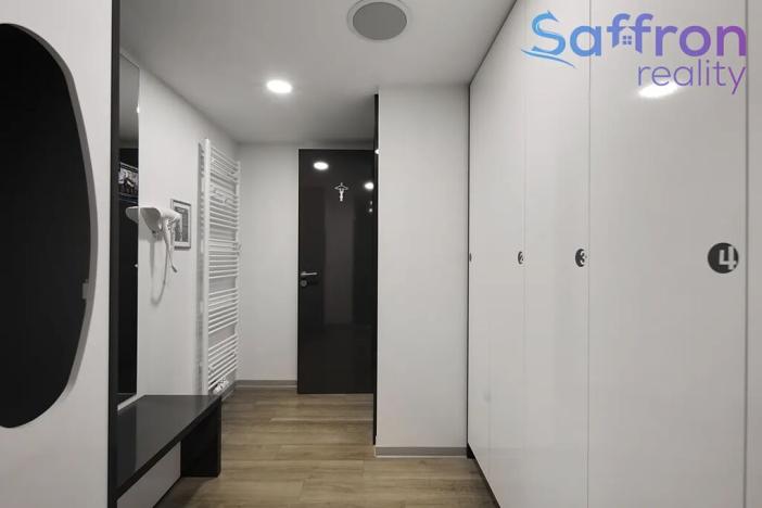 Prodej obchodního prostoru, Plzeň, Veleslavínova, 95 m2