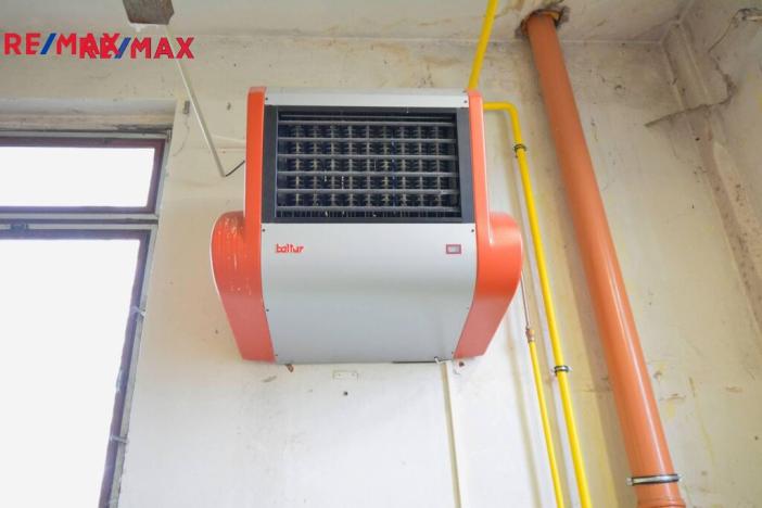 Pronájem výrobních prostor, Černožice, Sehnoutkova, 1422 m2