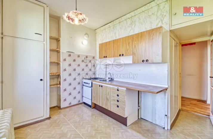 Prodej bytu 3+1, Klášterec nad Ohří - Miřetice u Klášterce nad Ohří, Václava Řezáče, 67 m2
