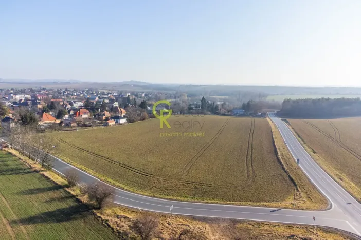 Prodej pozemku pro bydlení, Plaňany, Husova, 23591 m2