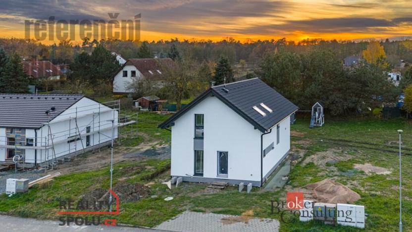 Prodej rodinného domu, Sezemice - Počaply, 125 m2