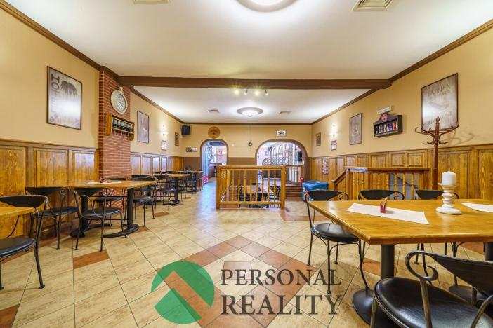 Prodej restaurace, Mariánské Lázně, Družstevní, 616 m2