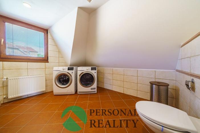 Prodej restaurace, Mariánské Lázně, Družstevní, 616 m2