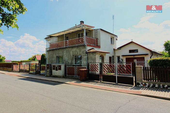 Prodej rodinného domu, Horky, 230 m2