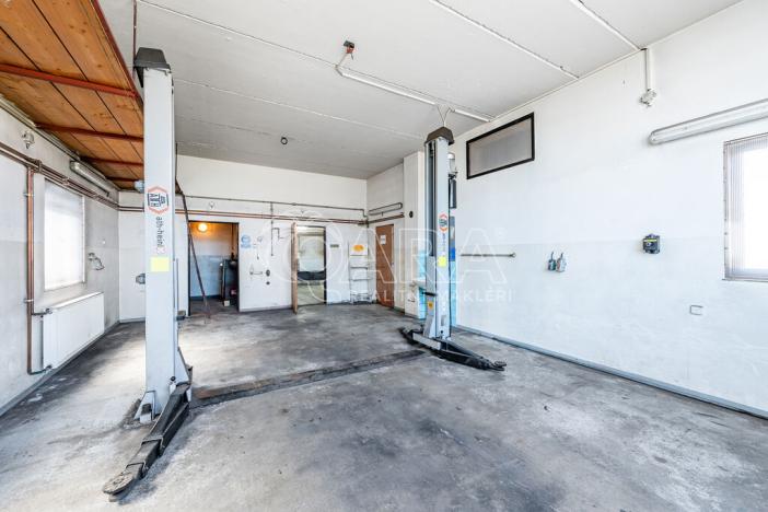 Prodej výrobních prostor, Bzová, 177 m2