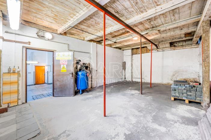 Prodej výrobních prostor, Bzová, 177 m2