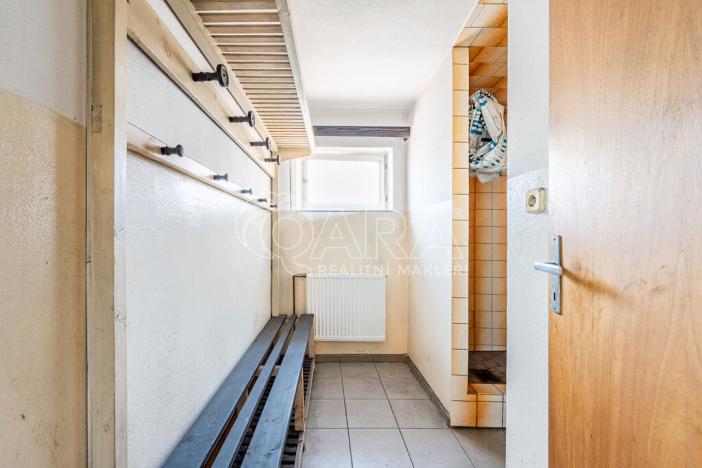 Prodej výrobních prostor, Bzová, 177 m2