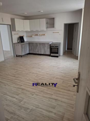 Pronájem bytu 2+1, Podbořany, 70 m2