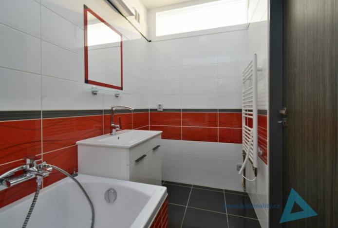 Prodej bytu 2+kk, Vrchlabí - Hořejší Vrchlabí, Horská, 38 m2