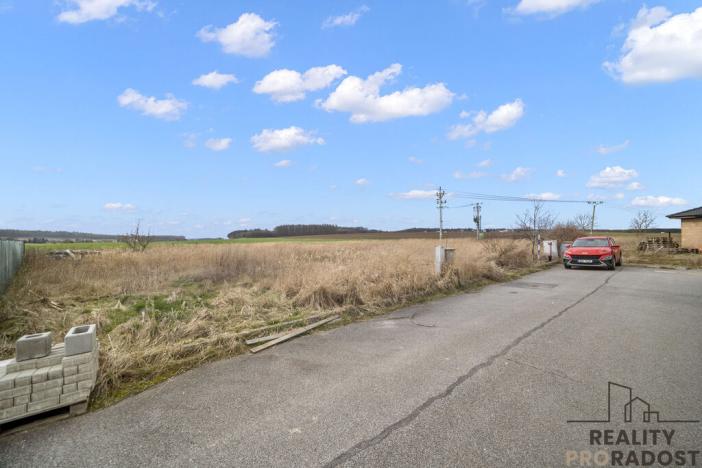 Prodej pozemku pro bydlení, Radíkovice, 1422 m2