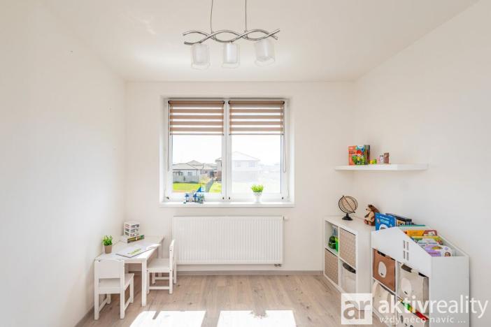 Prodej bytu 4+kk, Polerady, 74 m2