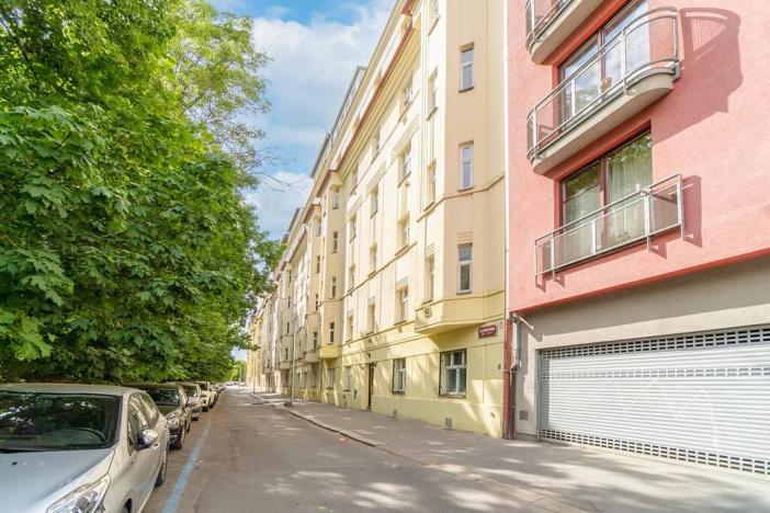 Prodej bytu 2+kk, Praha - Košíře, Pod Kavalírkou, 44 m2