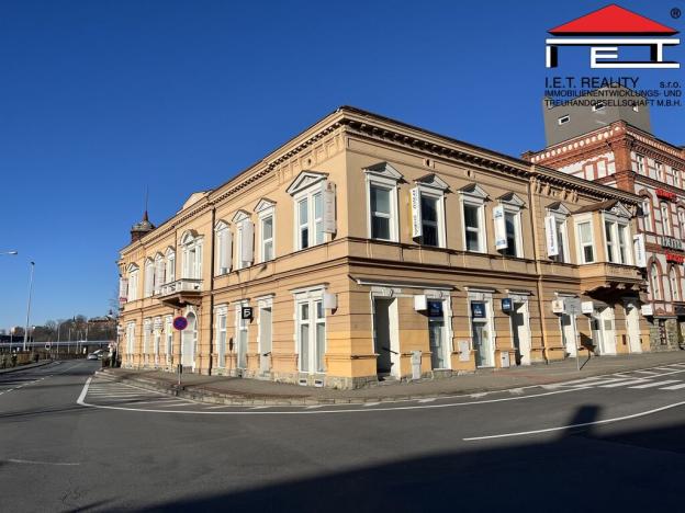 Pronájem skladu, Frýdek-Místek - Frýdek, Nádražní, 160 m2