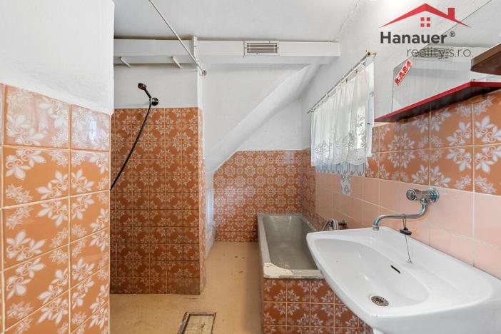 Prodej rodinného domu, Levín, 175 m2