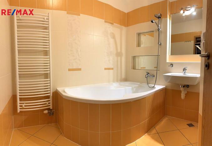 Prodej bytu 1+kk, Olomouc - Povel, Peškova, 45 m2