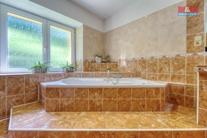 Prodej rodinného domu, Dolní Bělá, 300 m2