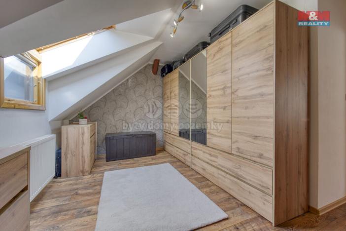 Prodej rodinného domu, Dolní Bělá, 300 m2