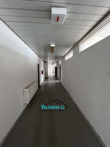 Pronájem skladu, Kroměříž, Kaplanova, 7000 m2