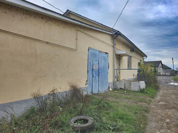 Prodej skladu, Shpola,Ukrajina, 877 m2