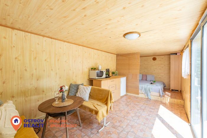 Prodej zahrady, Stražisko, 378 m2