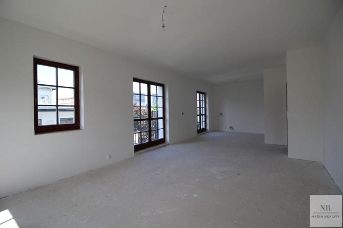 Prodej činžovního domu, Karlovy Vary, Rumunská, 1336 m2