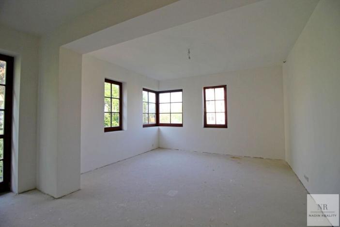 Prodej činžovního domu, Karlovy Vary, Rumunská, 1336 m2