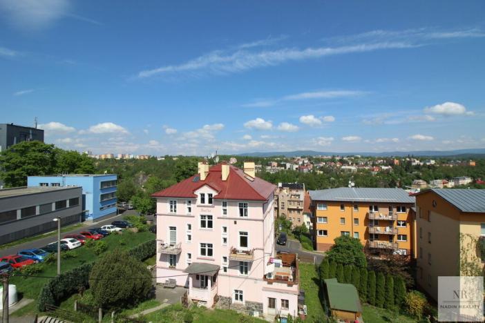 Prodej činžovního domu, Karlovy Vary, Rumunská, 1336 m2