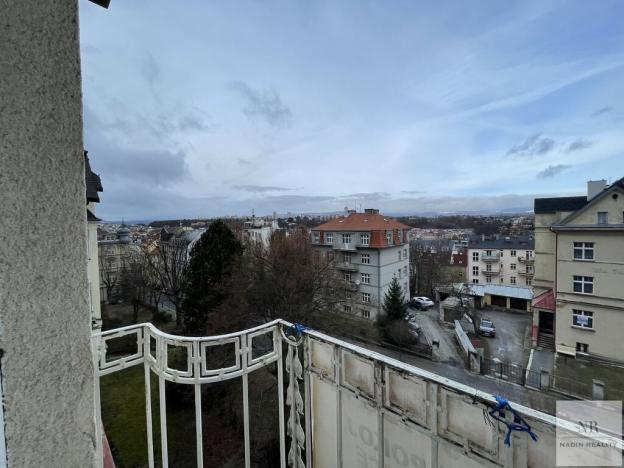 Prodej bytu 4+1, Karlovy Vary, Krále Jiřího, 134 m2