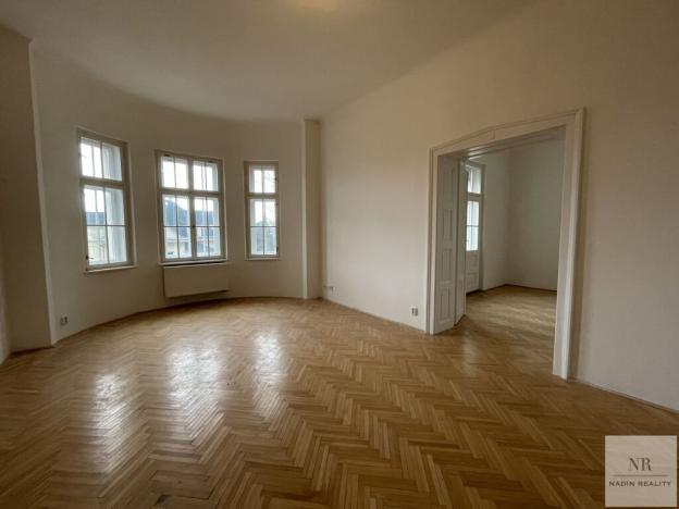 Prodej bytu 4+1, Karlovy Vary, Krále Jiřího, 134 m2