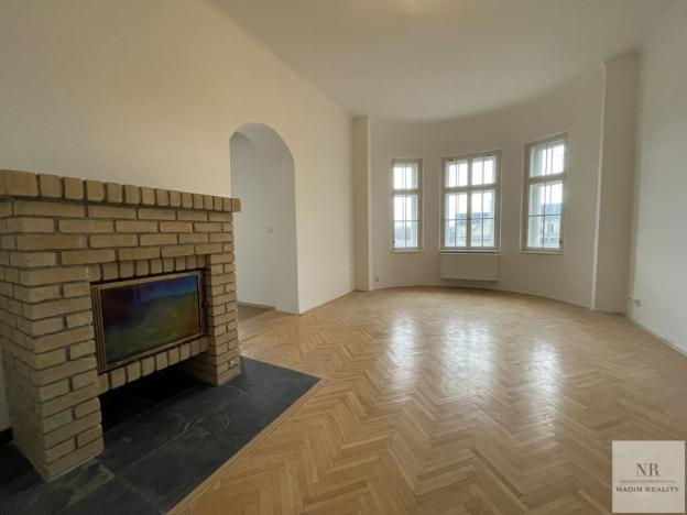 Prodej bytu 4+1, Karlovy Vary, Krále Jiřího, 134 m2